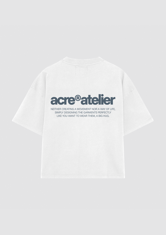 BIG HUG TEE // WHITE